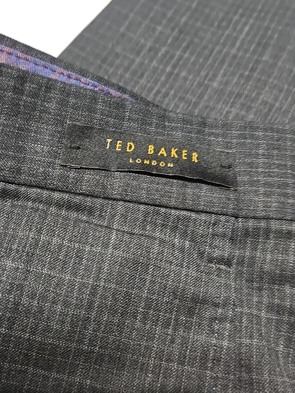 Ted Baker London Plaid Jefferson Pants Size 32x28 - Picture 2 of 5